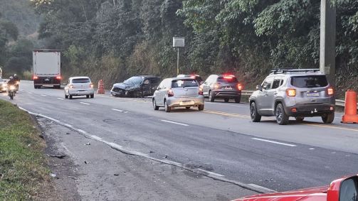 Veja imagens do acidente com cantor Fabiano Menotti