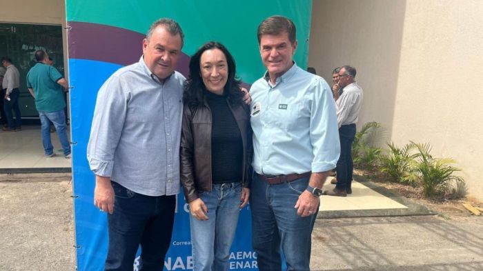 Os secretários de Agricultura, Thales Fernandes, e de Meio Ambiente, Marília Melo e o presidente da Faemg Antônio de Salvo