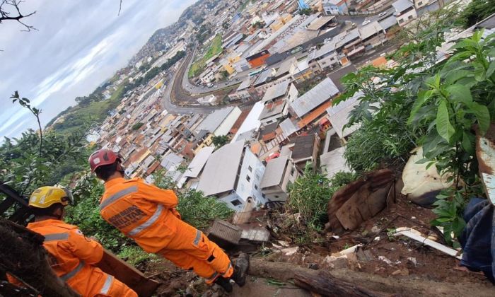 Casa na parte de cima da rua também foi interditada preventivamente no Cerâmica