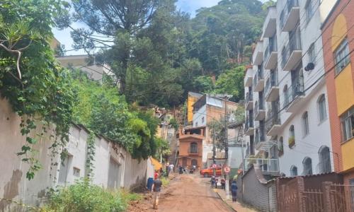 Deslizamento no Bairro Paineiras em Juiz de Fora