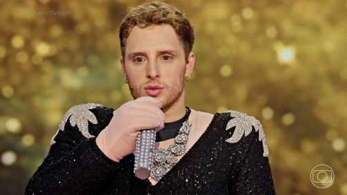 Diego Martins, como Odete Roitman, vence The Masked Singer Brasil