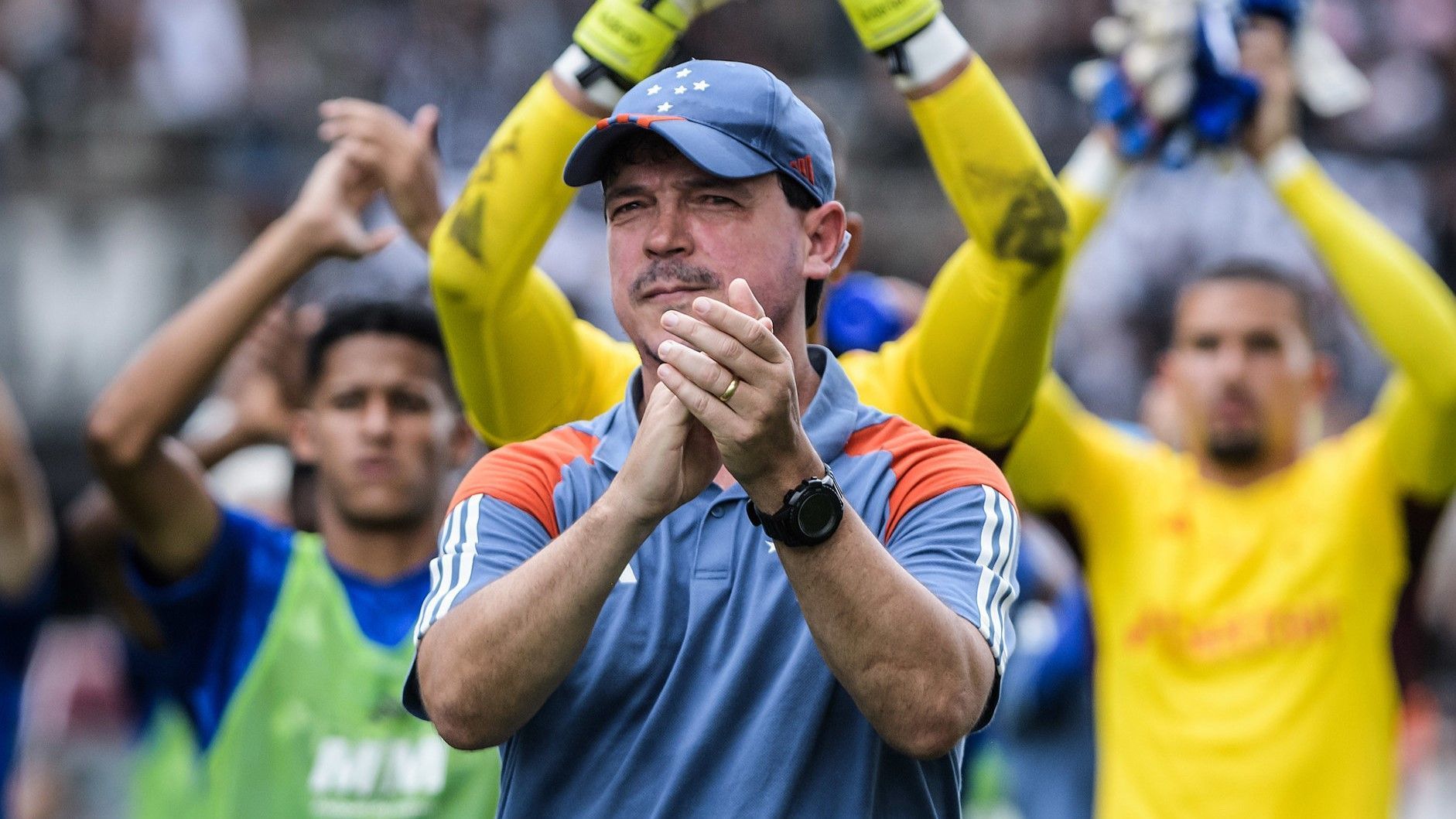 Diniz, do Cruzeiro, tem uma derrota nos últimos 19 jogos por torneios continentais