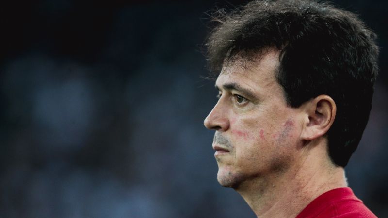 Cruzeiro acerta contratação de técnico Fernando Diniz; veja detalhes