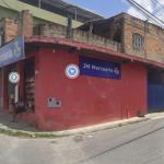 Homem vai à distribuidora para tomar cerveja e é alvo de tiros na Grande BH