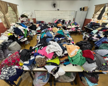 Doações de roupas foram suspensas em Juiz de Fora após tragédia das chuvas