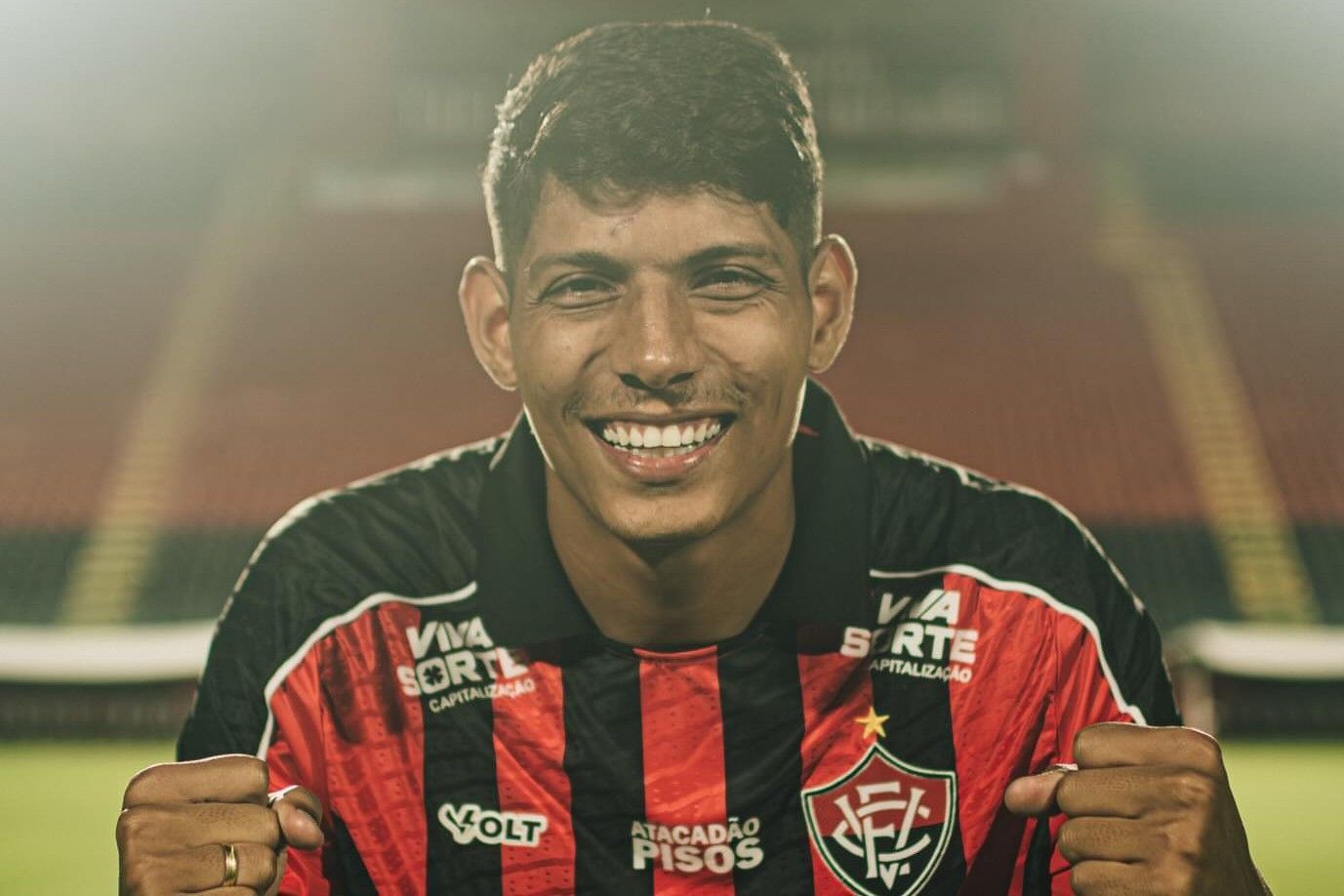 Vitória anuncia contratação de volante destaque do Campeonato Paulista