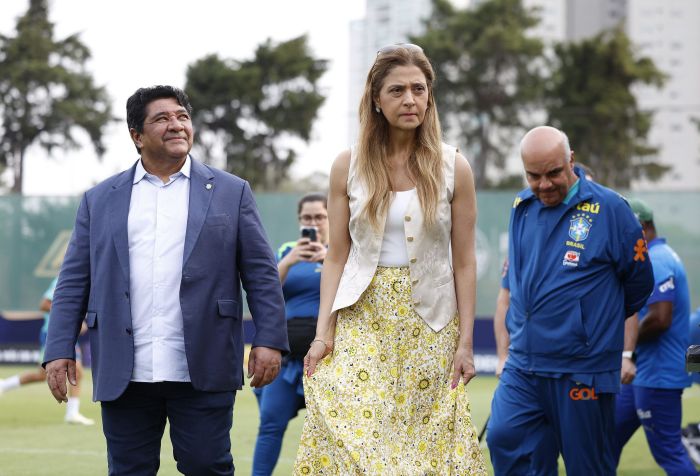 Ednaldo Rodrigues e Leila Pereira, presidentes da CBF e do Palmeiras, respectivamente, no CT alviverde