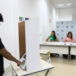 Eleitores de 853 cidades mineiras vão às urnas neste domingo para definir o futuro de seus municípios