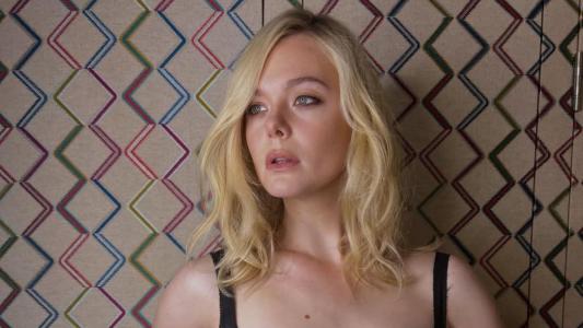 Elle Fanning criou uma conta no OnlyFans para estudar personagem