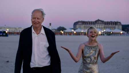 Elle Fanning faz parte do elenco de Valor Sentimental