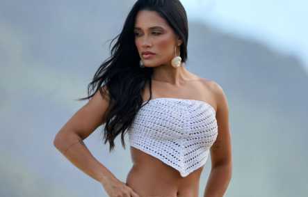 Eva faz ensaio em praia do Rio de Janeiro