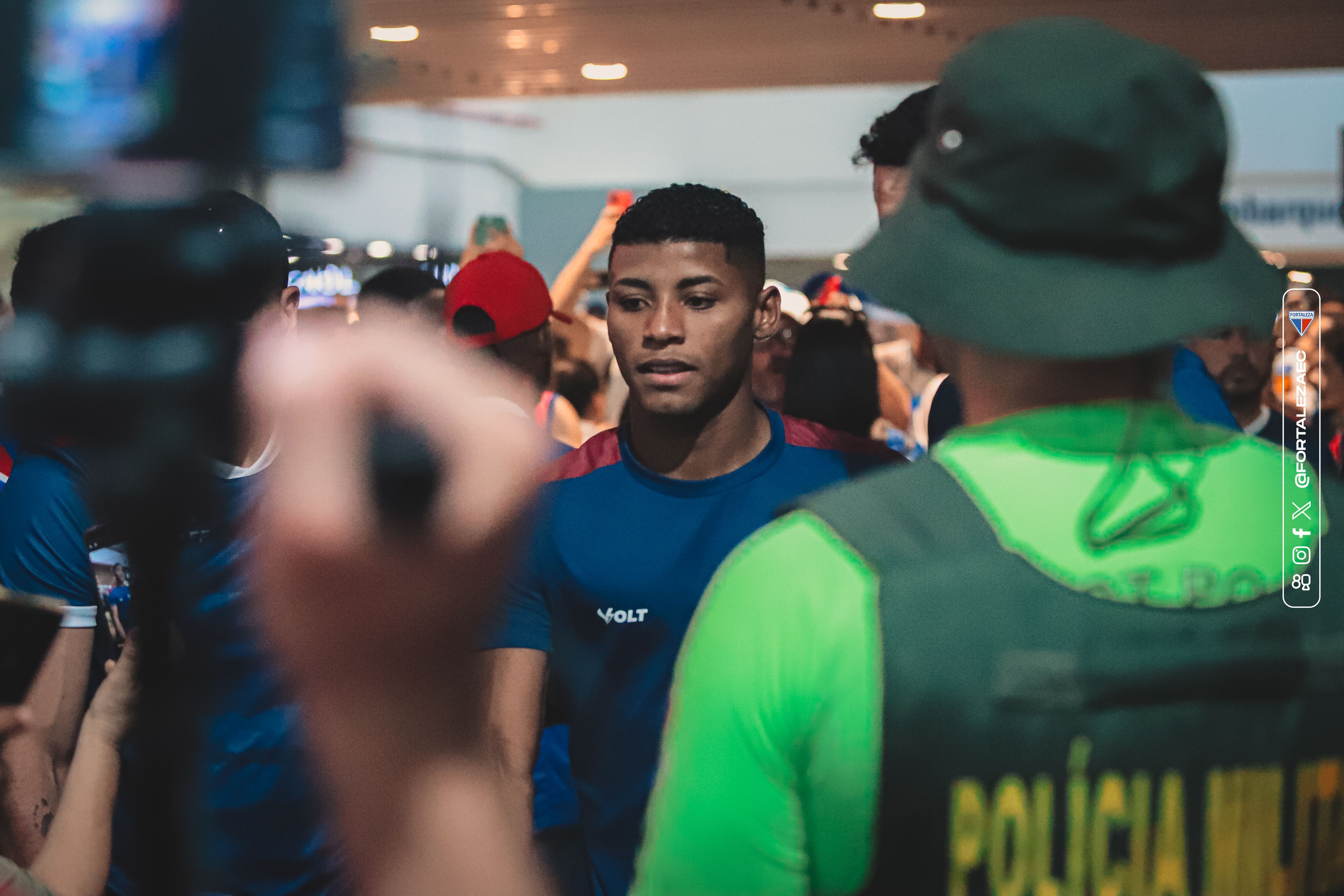 ‘AeroLaion’: Fortaleza embarca para decisão contra o Corinthians com apoio da torcida