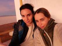 Emilia Clarke em viagem pela América Latina