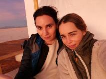 Emilia Clarke em viagem pela América Latina