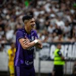 Cotado no Corinthians, atacante do Ceará assume a artilharia da Série B