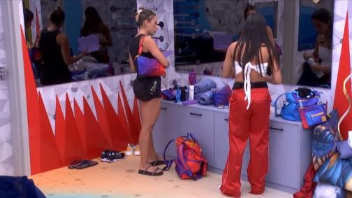 Sisters trocam de quarto no BBB 25