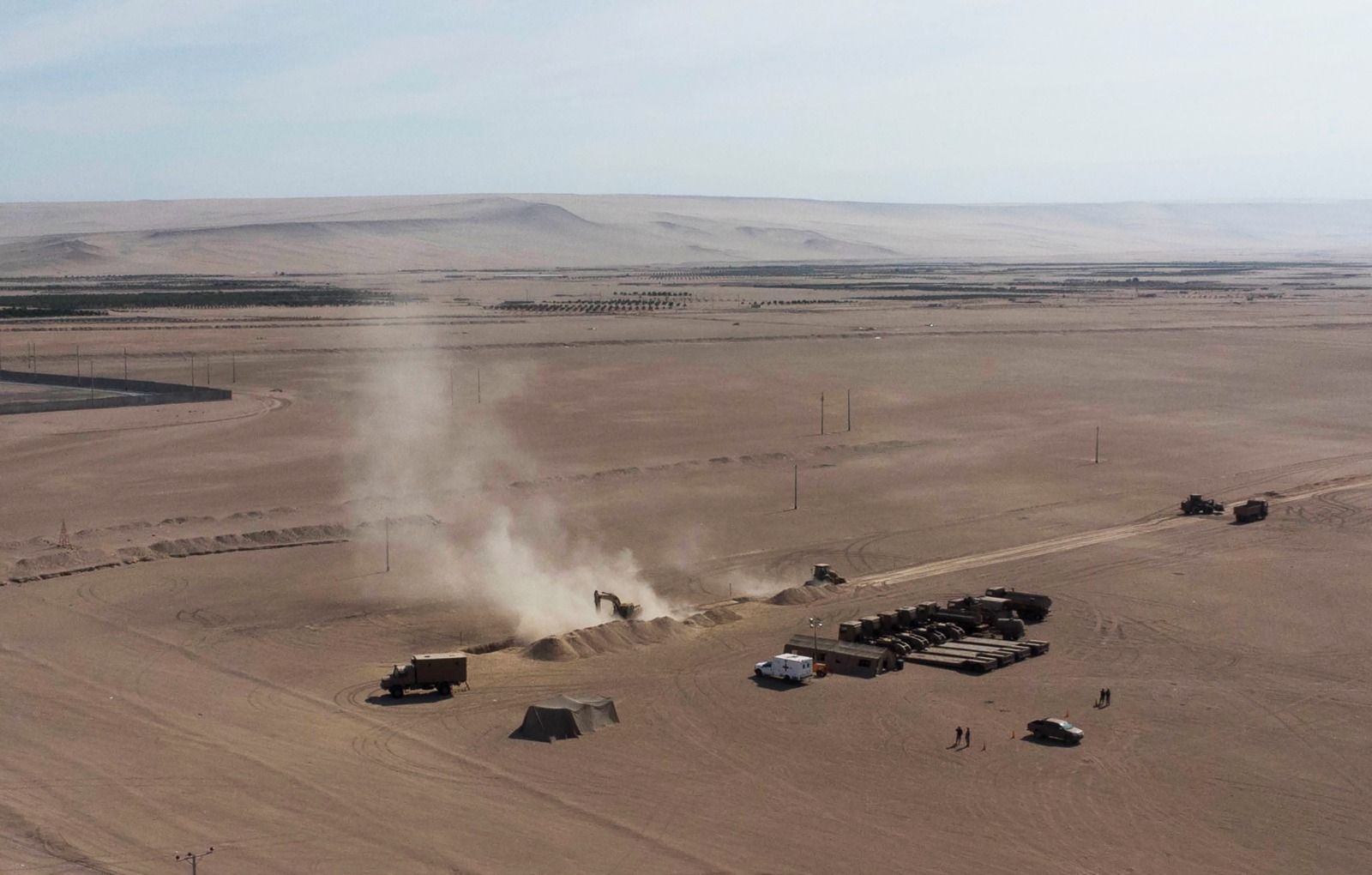 Chile inicia construção de barreira nas fronteiras com Peru e Bolívia para conter imigração