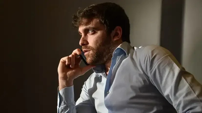 Quem é Fabrizio Romano, jornalista que adiantou derrota de Vini Jr no Bola de Ouro