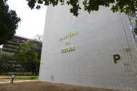 Governo oficializa bloqueio de R$ 22 bilhões no Orçamento; veja ministérios mais afetados