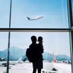 De espadas de samurai a bolsa em forma de sapo: veja os objetos esquecidos em aviões