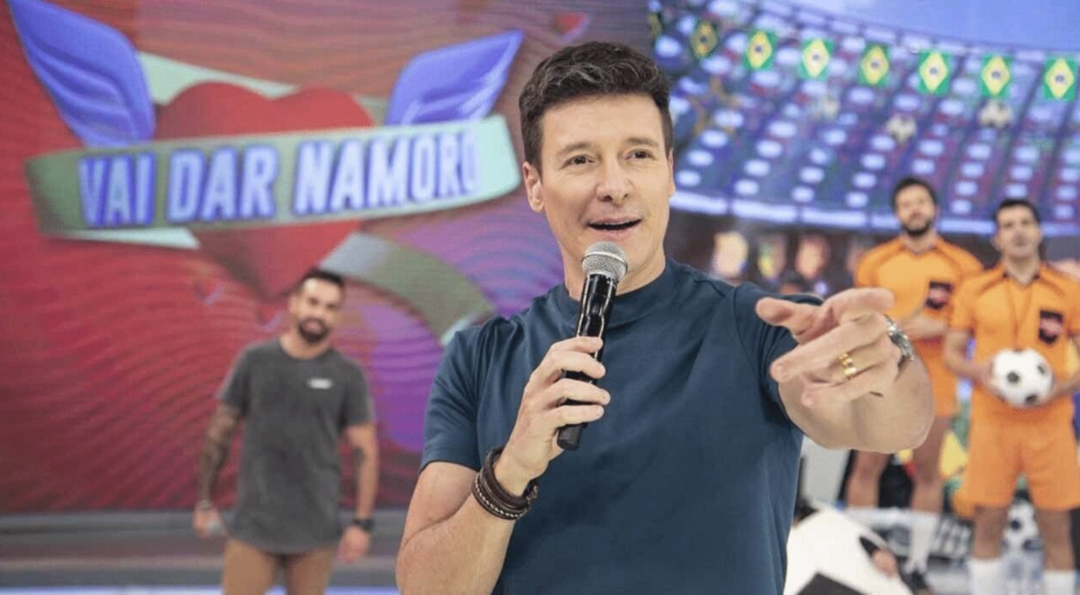 Quem irá substituir Rodrigo Faro na Record?