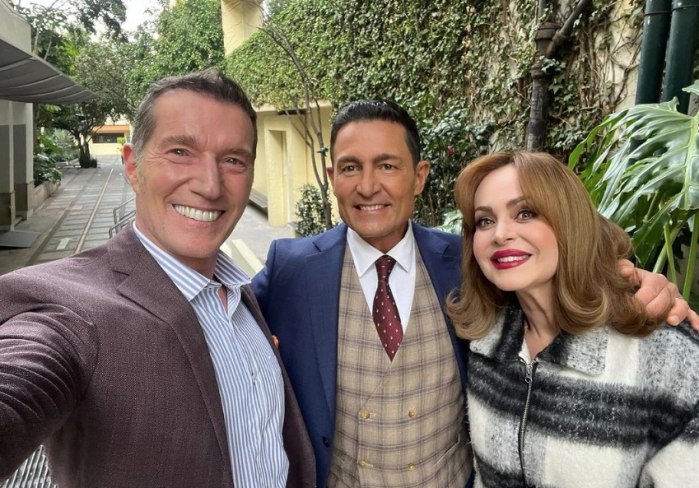 Marcelo Buquet (Rodrigo Bracho), Fernando Colunga (Carlos Daniel) e Gabriela Spanic (Paulina Martins e Paola Bracho) juntos quase 26 anos após novela Marcelo Buquet (Rodrigo Bracho), Fernando Colunga (Carlos Daniel) e Gabriela Spanic (Paulina Martins e Paola Bracho) juntos quase 26 anos após novela