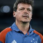 Diniz estabelece 'divisor de águas' após Cruzeiro ser goleado e faz aposta