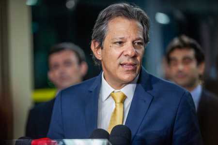 Toda e qualquer forma de dependência tem que ser combatido pelo Estado, diz Haddad após críticas sobre Bets | CNN Brasil