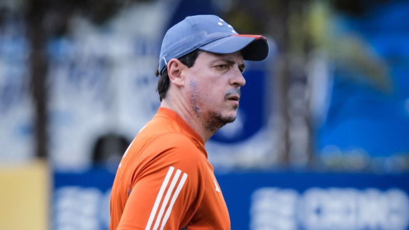 Cruzeiro tem enorme lista de pendurados para jogo contra o Flamengo