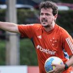 Diniz deixa 'disputas abertas' no time do Cruzeiro para final da Sul-Americana