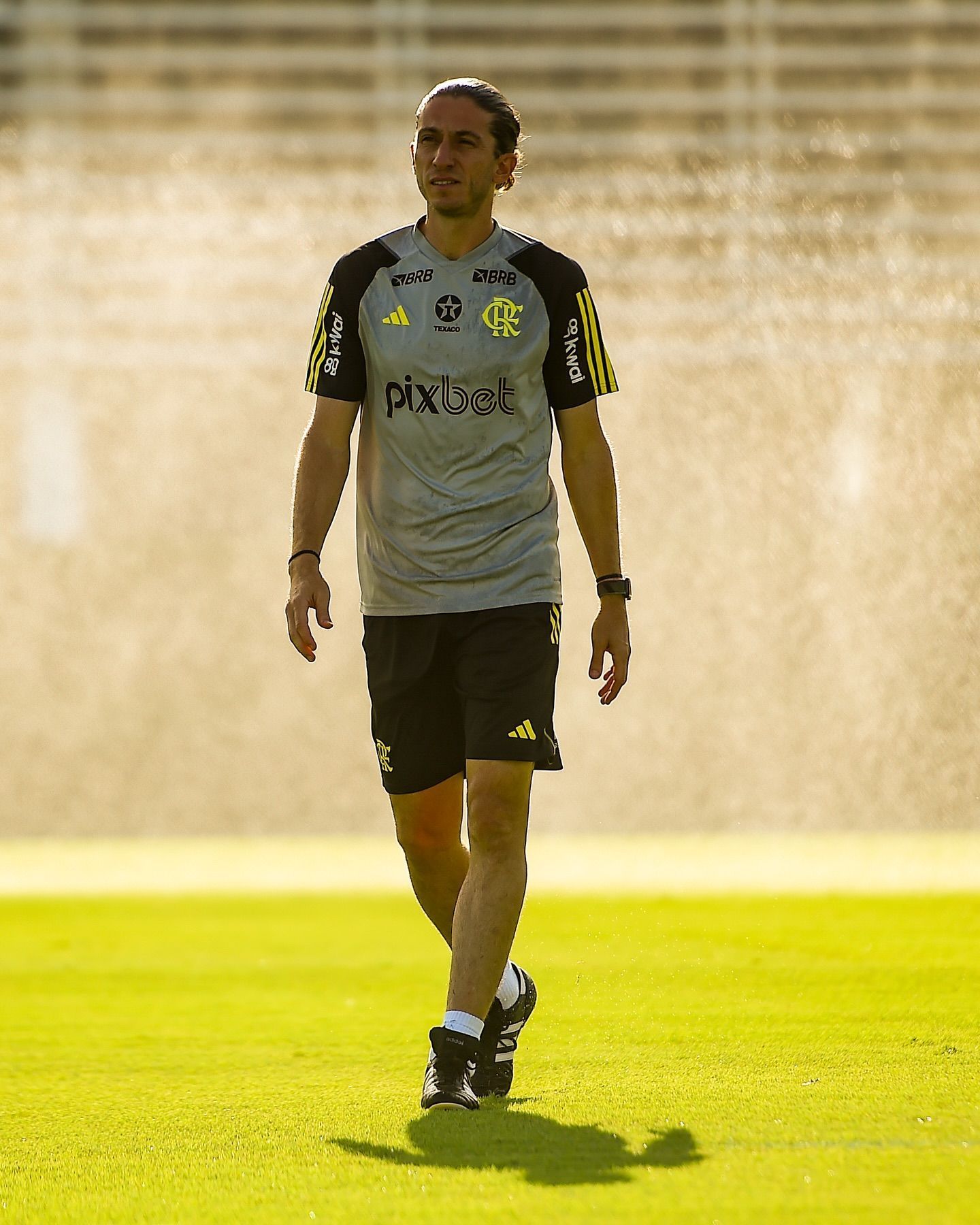 Escalação do Flamengo: como Filipe Luís deve montar o time contra o Atlético