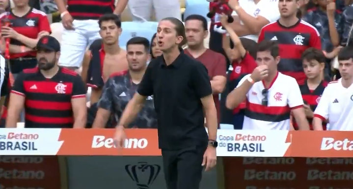 Filipe Luís exalta Gabigol e explica discussão com atacante do Flamengo: 'Acontecia toda semana'