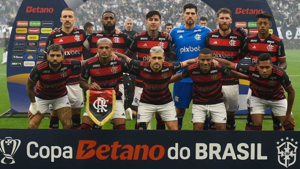 Filipe Luís diz como Flamengo deve jogar decisão contra o Atlético na Arena MRV