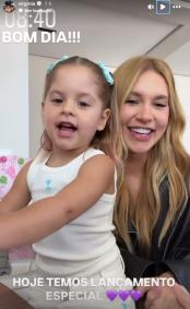 Maria Flor está completando três anos