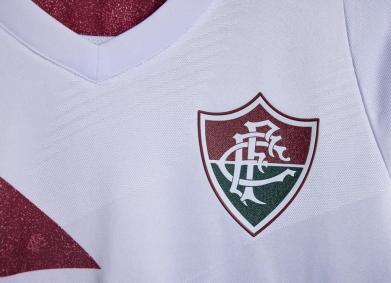 Fluminense lança nova camisa para a temporada 2024