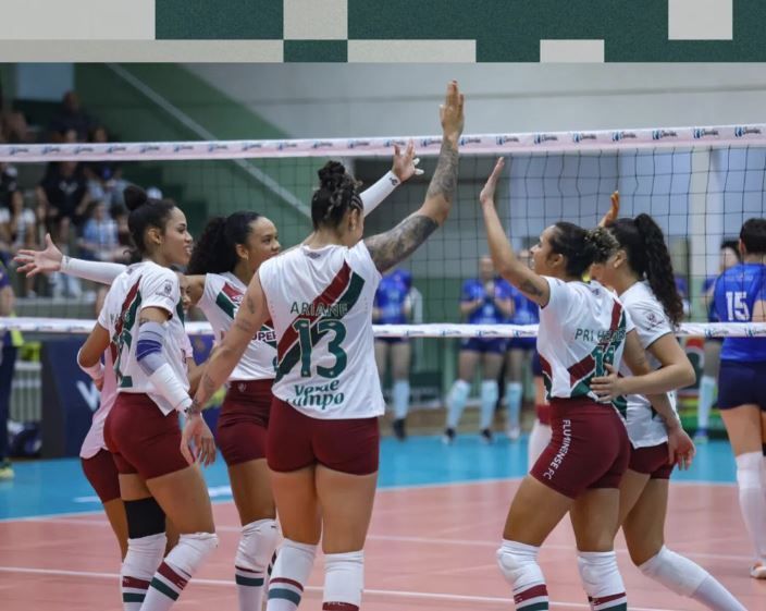 Fluminense vence Brusque e segue invicto na Superliga Feminina de Vôlei