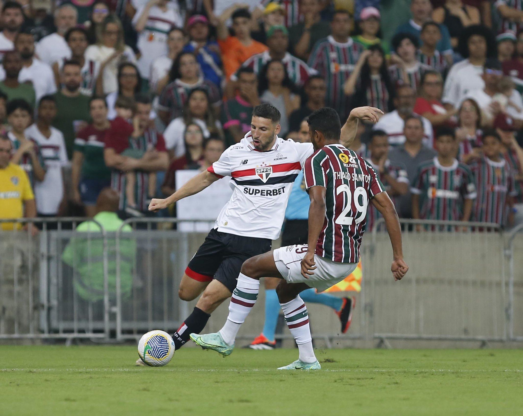 Fluminense x São Paulo: STJD toma decisão sobre pedido de anulação do jogo