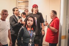 Zagueiro David Luiz desembarca em Fortaleza para assinar com o Fortaleza