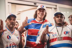 Zagueiro David Luiz desembarca em Fortaleza para assinar com o Fortaleza