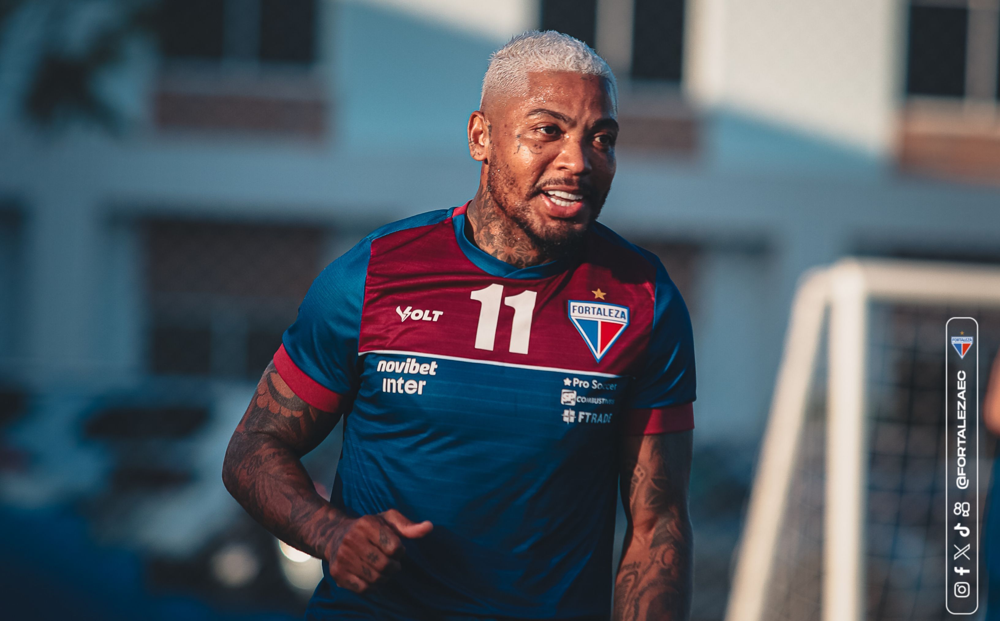 Vitória x Fortaleza: Marinho retorna ao Barradão para jogar pela 1ª vez após 8 anos