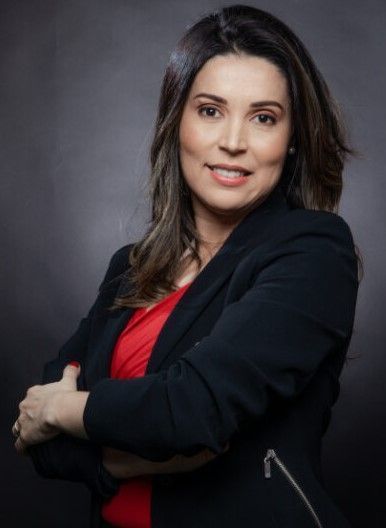 Maria Claudia Santos