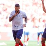 Bahia bate Inter, se aproxima dos líderes e afunda rival no Z4 do Brasileirão