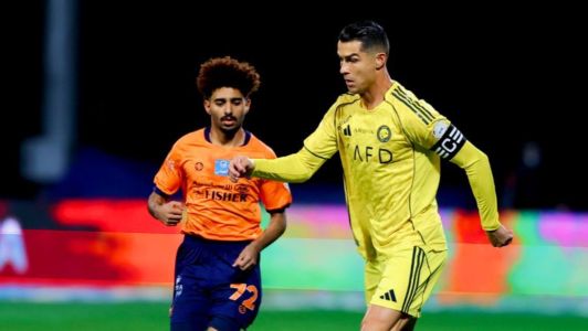 Cristiano Ronaldo em ação pelo Al-Nassr neste sábado (28)