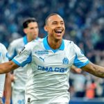 Endrick dá duas assistências, mas Lyon perde de virada para o Marseille no Francês