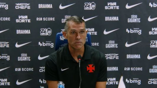 Bruno Lazaroni, treinador interino do Vasco