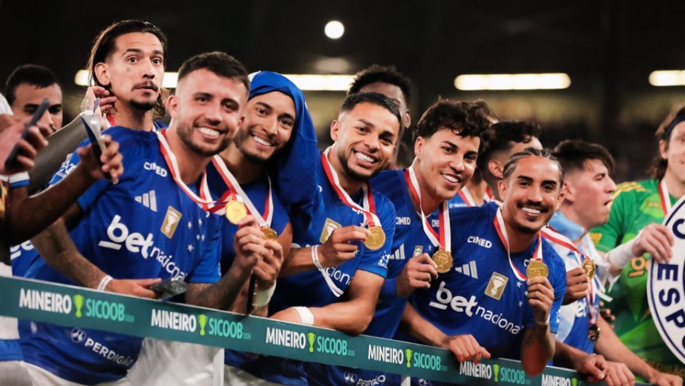 Cruzeiro ‘cutuca’ Atlético após conquista do Campeonato Mineiro sobre o rival