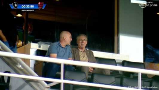 Carlo Ancelotti nas tribunas do Estádio Nilton Santos antes da partida entre Botafogo e Flamengo