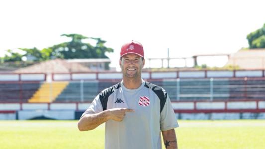 Thiago Neves é anunciado como novo técnico do sub-20 do Bangu