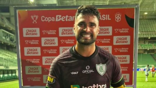 Goleiro Gustavo, do América, foi eleito o melhor em campo no jogo contra o Tirol