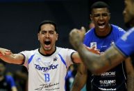 Suzano vence JF Vôlei e se mantém vivo na disputa por vaga nas quartas da Superliga